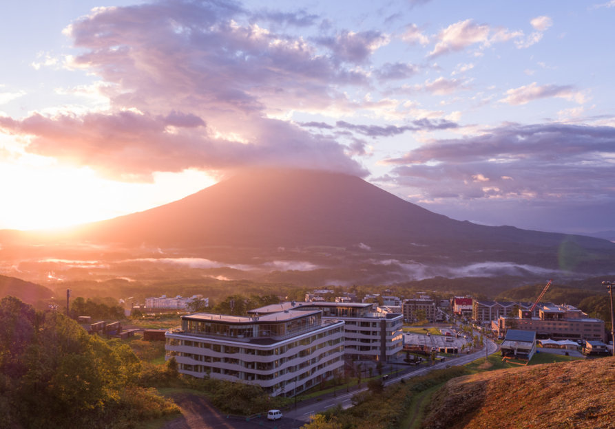 Skye Niseko Exterior Summer Sunset Low Res 4