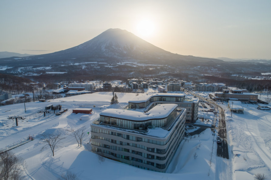Skye Niseko Exterior Winter Feb 2019 Lr 60