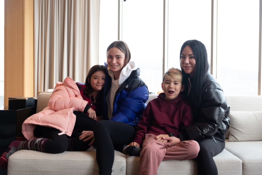 Lindsey Jang Skye Niseko Lr 6
