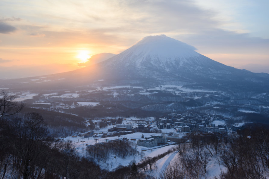 Skye Niseko Exterior Winter Feb 2019 Lr 168