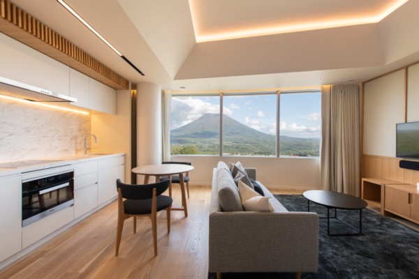 659 Studio Living Room